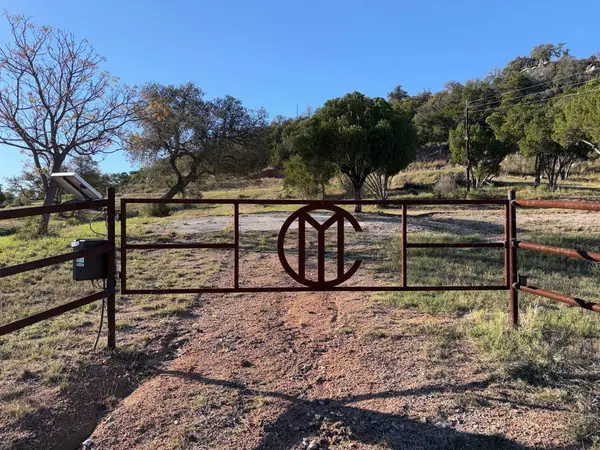 0000 W Fm 2147, Cottonwood Shores, TX 78657