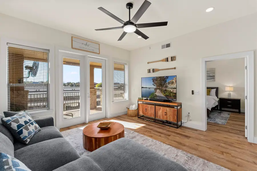 1000 The Cape, Horseshoe Bay, TX 78657 - Image #2