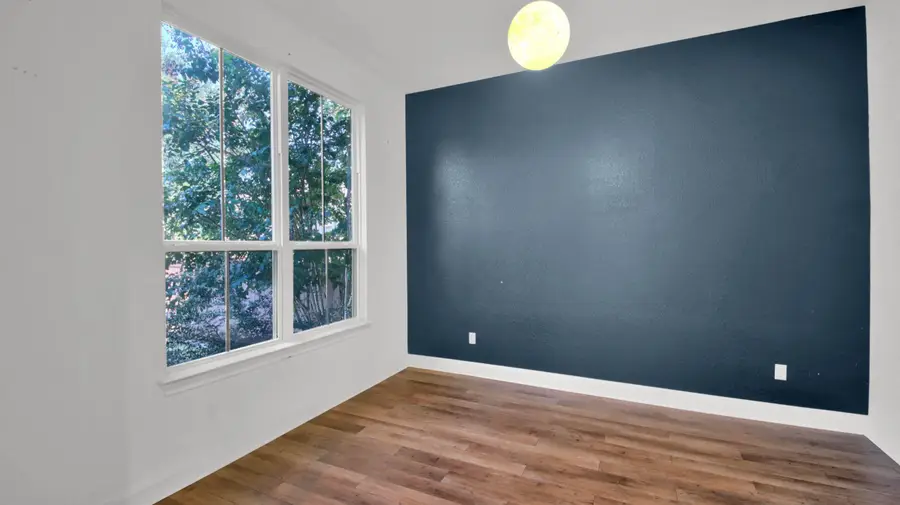 Address Withheld By Seller, Marble Falls, TX 78654 - Image #2