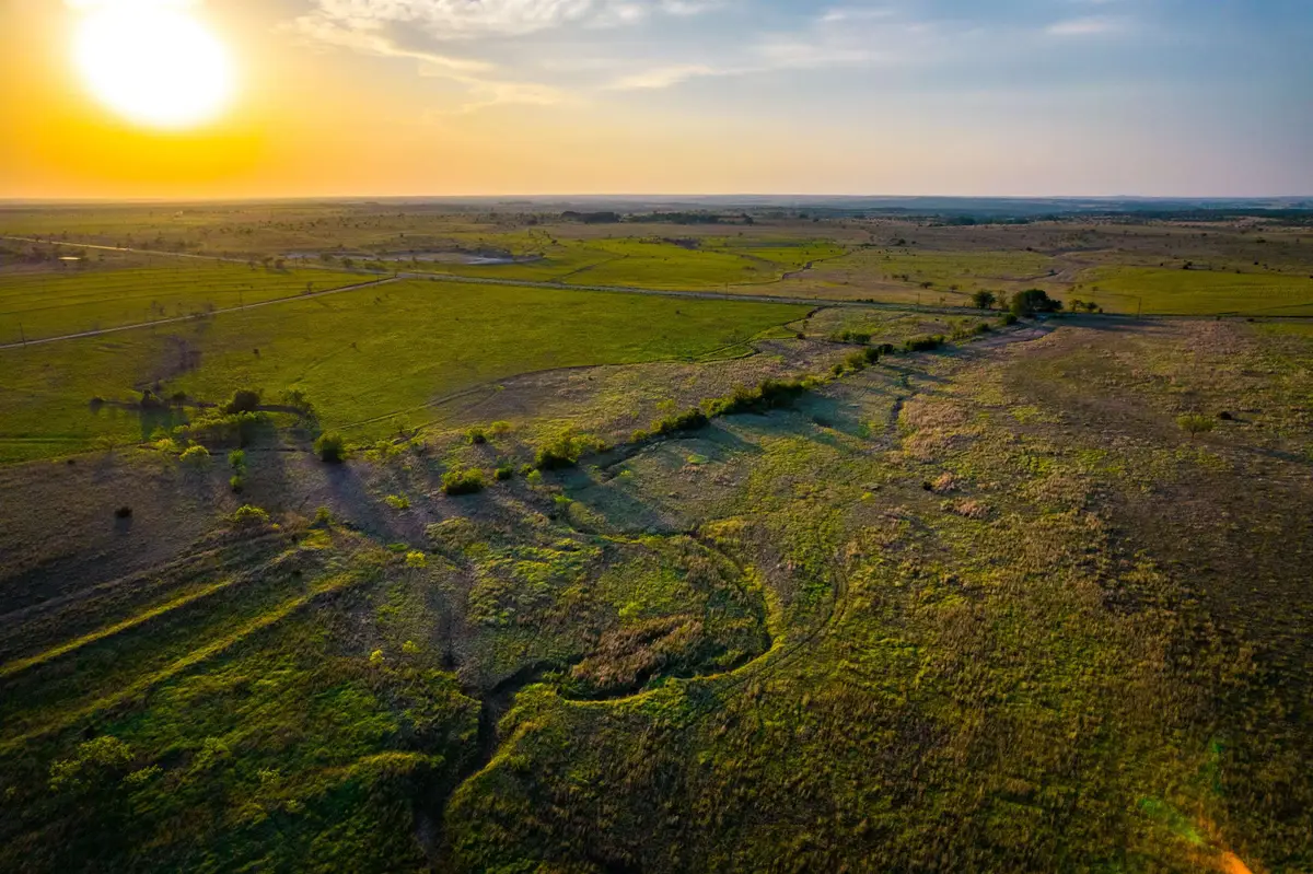 9 County Road 210b, Bertram, TX 78605 - Image #1