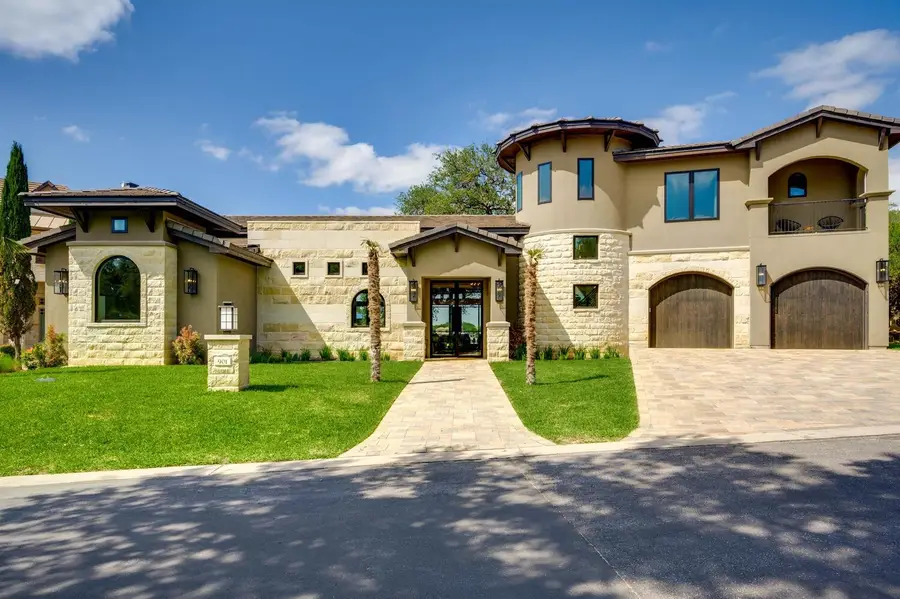 901 Sun Ray, Horseshoe Bay, TX 78657-0000 - Image #2