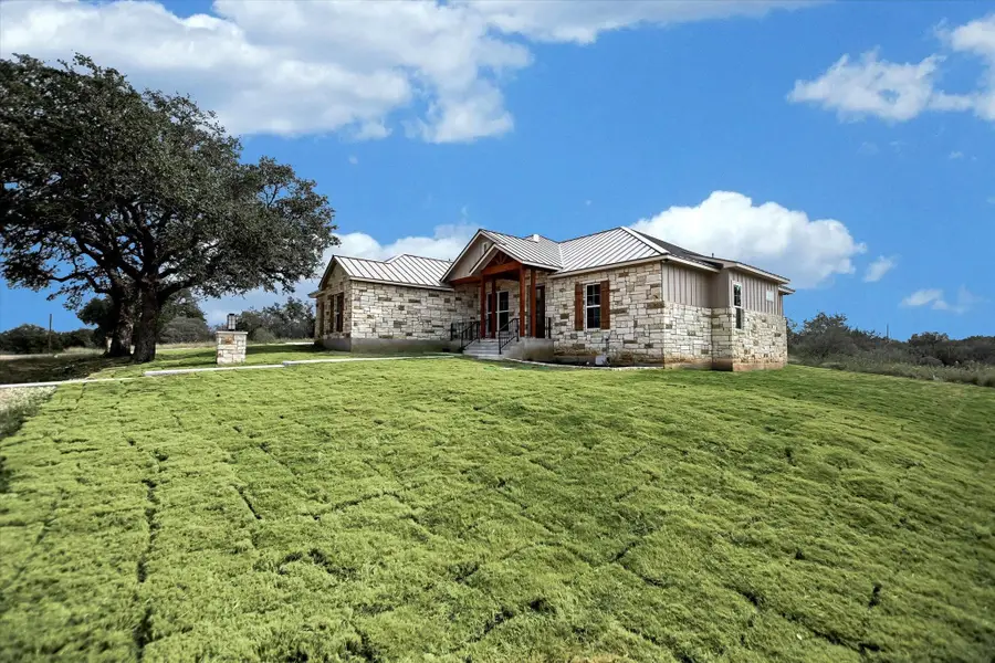 3804 Dew Drop, Horseshoe Bay, TX 78657 - Image #2