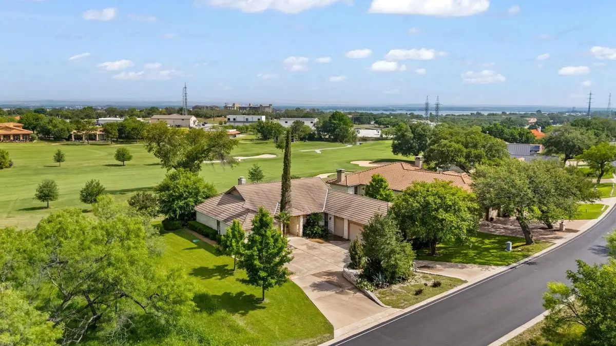 602 Hi Circle South, Horseshoe Bay, TX 78657 - Image #1