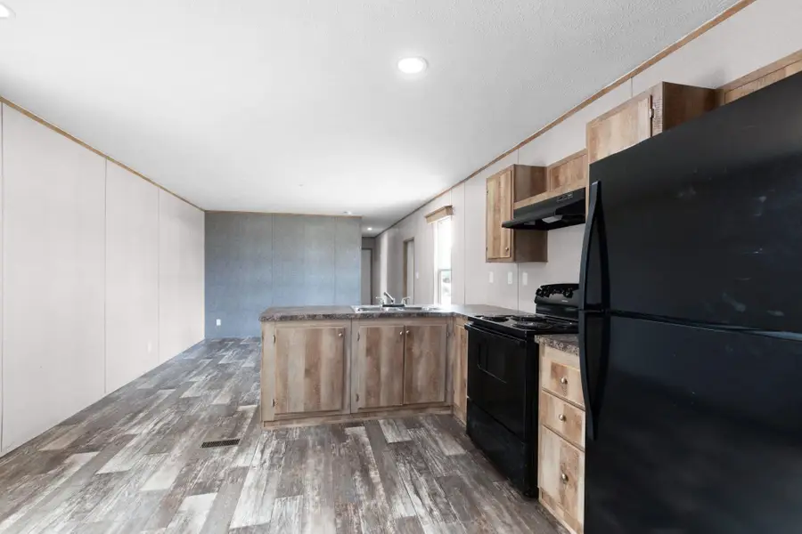 900 Odessa, Kingsland, TX 78639 - #3