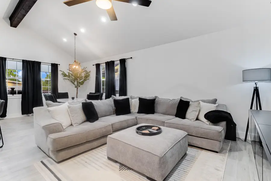 629 Aspen Lane, Cottonwood Shores, TX 78657 - Image #3