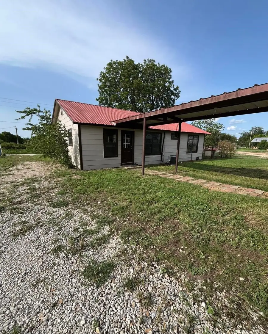 303 W Commerce, Richland Springs, TX 76871 - Image #2