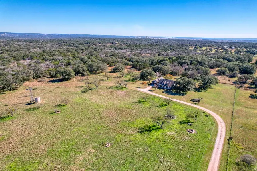 121 Amber Creek, Burnet, TX 78611 - Image #3