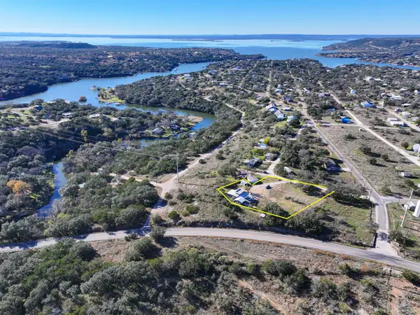 307 S Oak Lane, Burnet, TX 78611