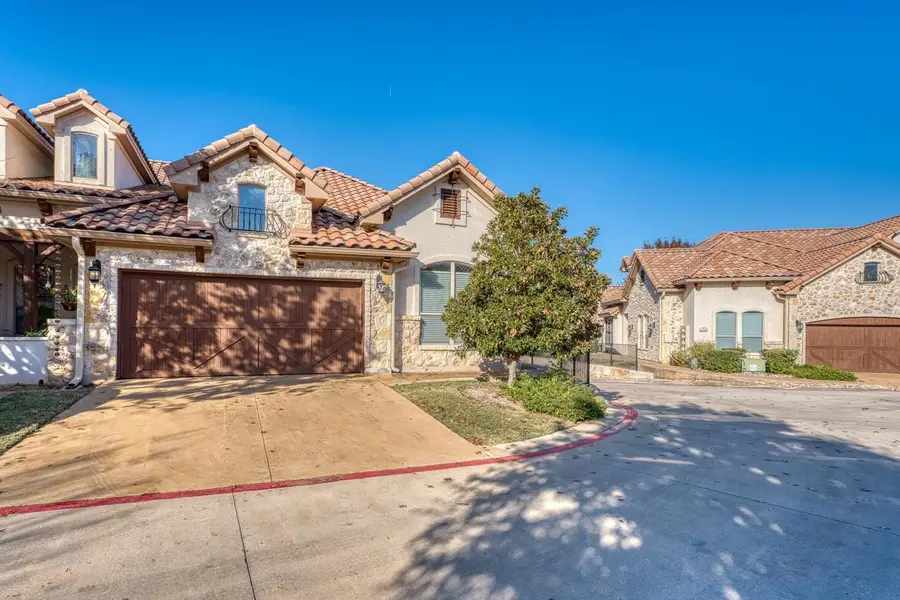 300 Enclave Circle, Horseshoe Bay, TX 78657 - Image #2