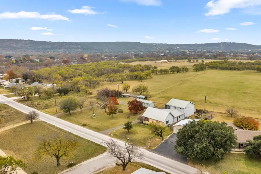 1426 Elkhorn Drive, Kingsland, TX 78639 - Image #3