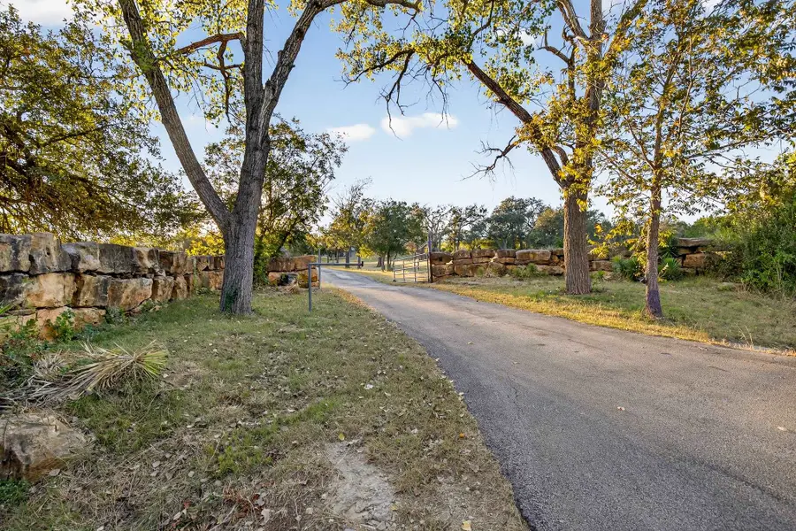 2076 Cr 108, Burnet, TX 78611 - Image #2