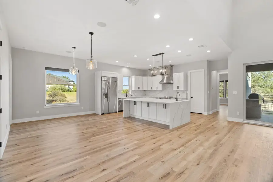 612 Broken Hills, Horseshoe Bay, TX 78657 - Image #3