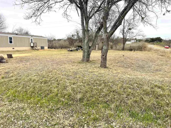800 Collins, Llano, TX 78643