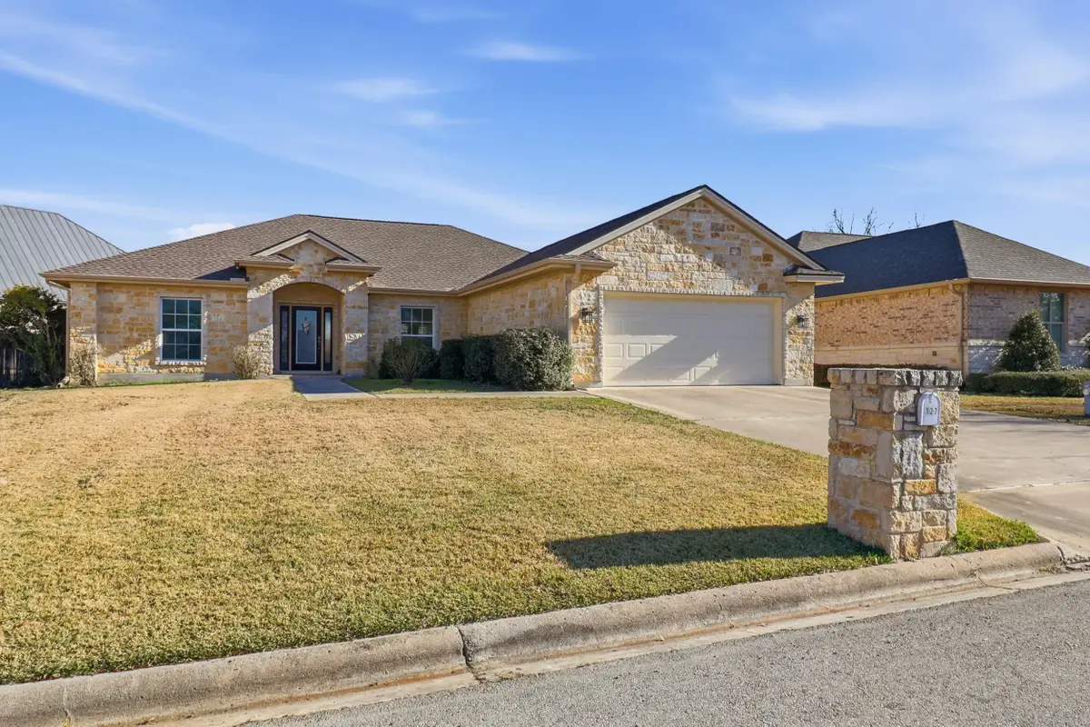 127 Turkey Run, Meadowlakes, TX 78654 - #1