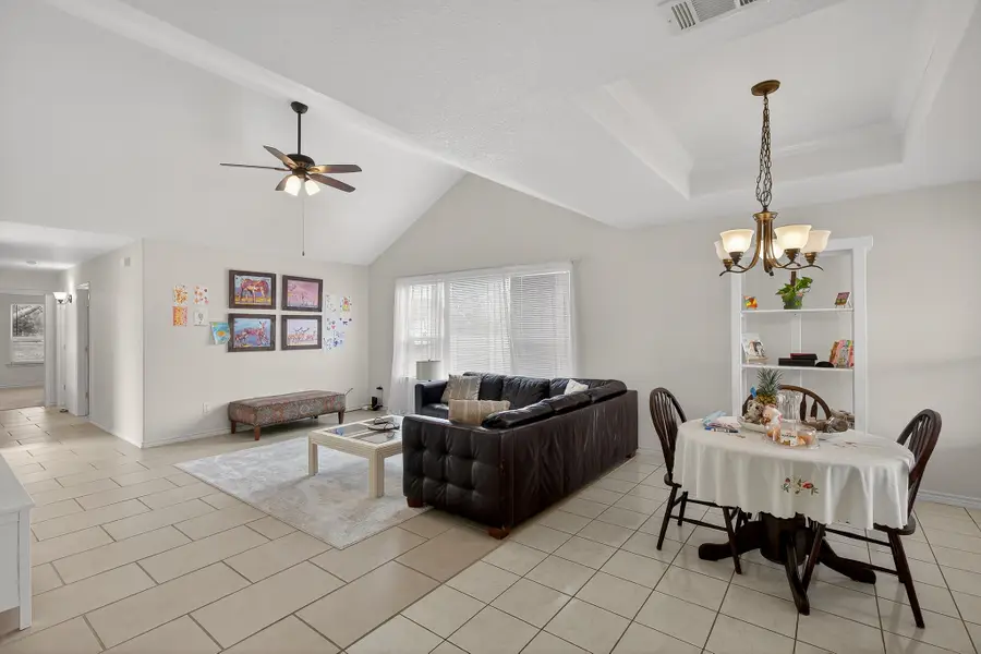 253 Brae Burn Circle, Meadowlakes, TX 78654 - #3