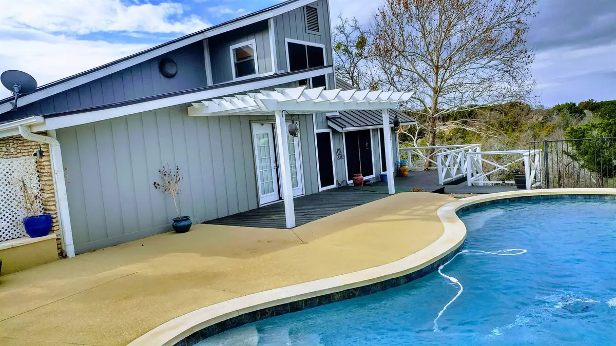 110 Prairie, Horseshoe Bay, TX 78657-6149 - #1