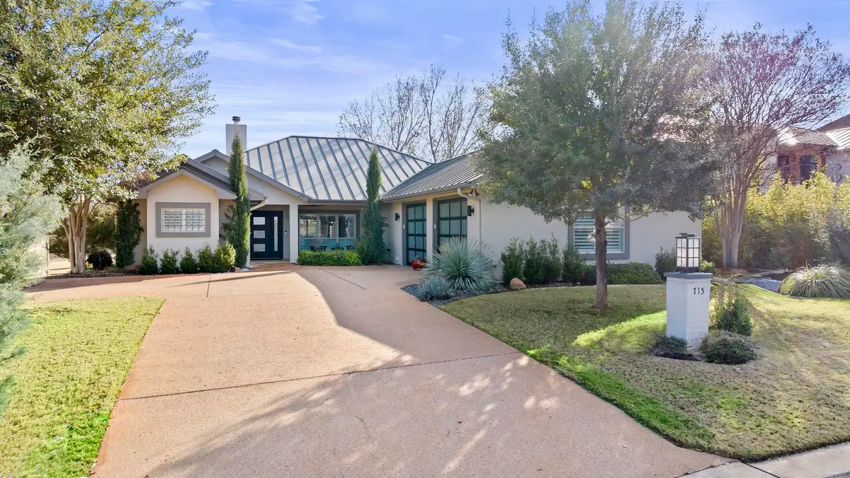 715 Mountain Leather, Horseshoe Bay, TX 78657 - #1