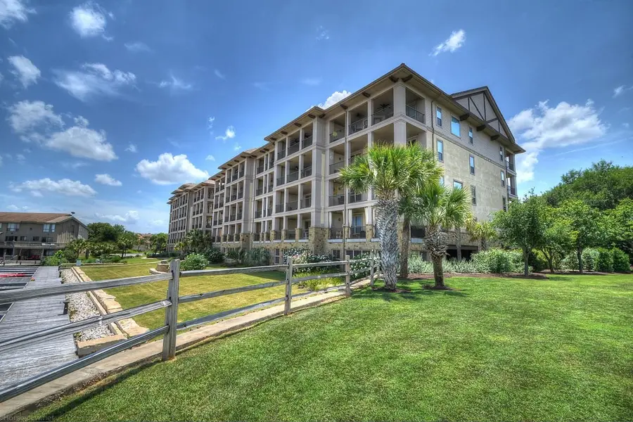 96 Island Dr #32, Horseshoe Bay, TX 78657 - Image #3