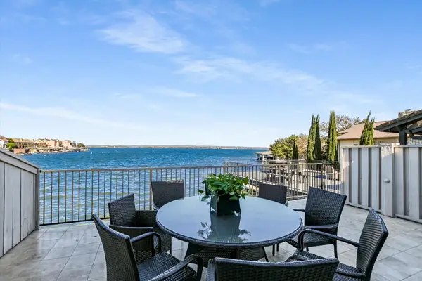 102A Bunny Run Lane, Horseshoe Bay, TX 78657