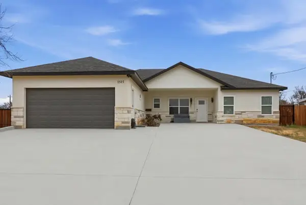 1515 Valley High Lane, Granite Shoals, TX 78654