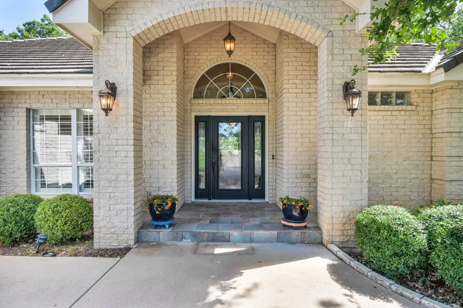 601 Sombrero, Horseshoe Bay, TX 78657 - #2