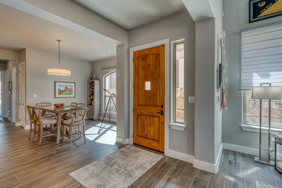 300 Tuscan Dr, Horseshoe Bay, TX 78657 - #2