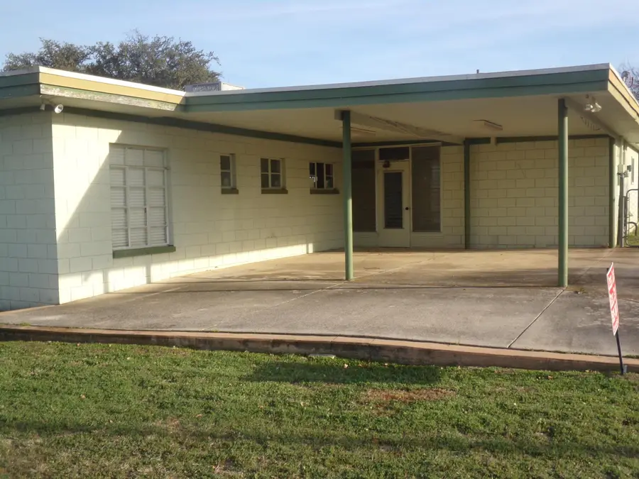 3824 Hwy 261, Buchanan Dam, TX 78609 - #3