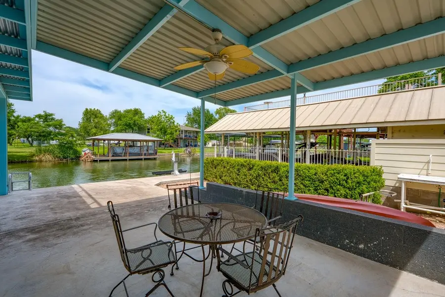 521 E Briarway Drive, Granite Shoals, TX 78654 - #3