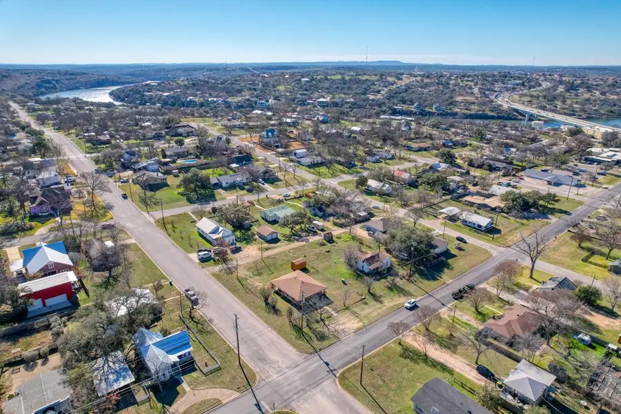 519 Avenue G, Marble Falls, TX 78654 - #3