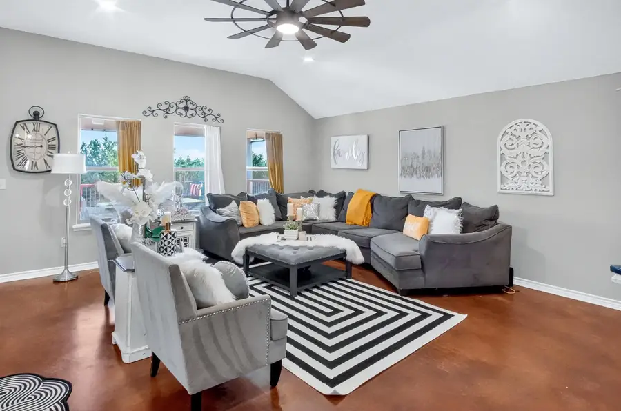 1405 Adam Avenue, Burnet, TX 78611 - #3