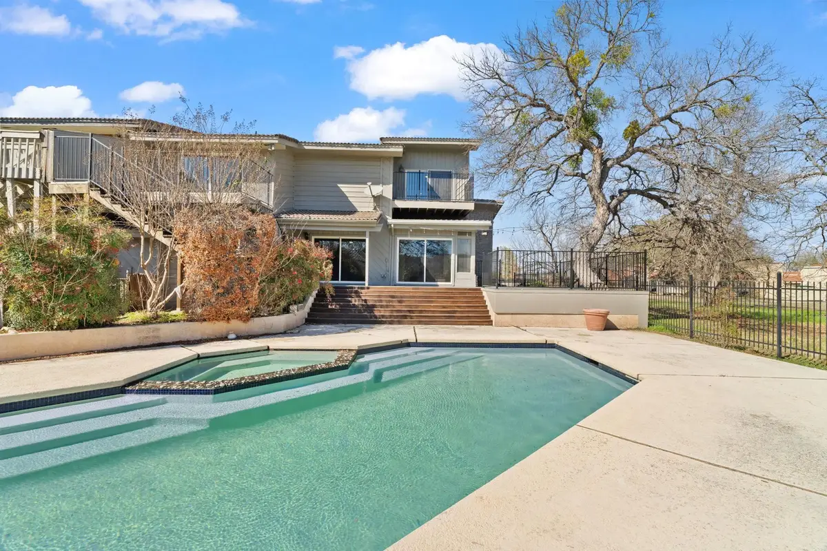 207 Free Rein, Horseshoe Bay, TX 78657 - #1