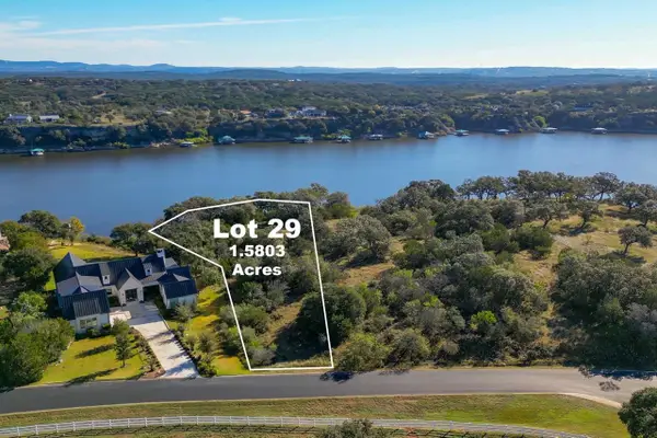 3032 Travis Lakeside Dr, Spicewood, TX 78669