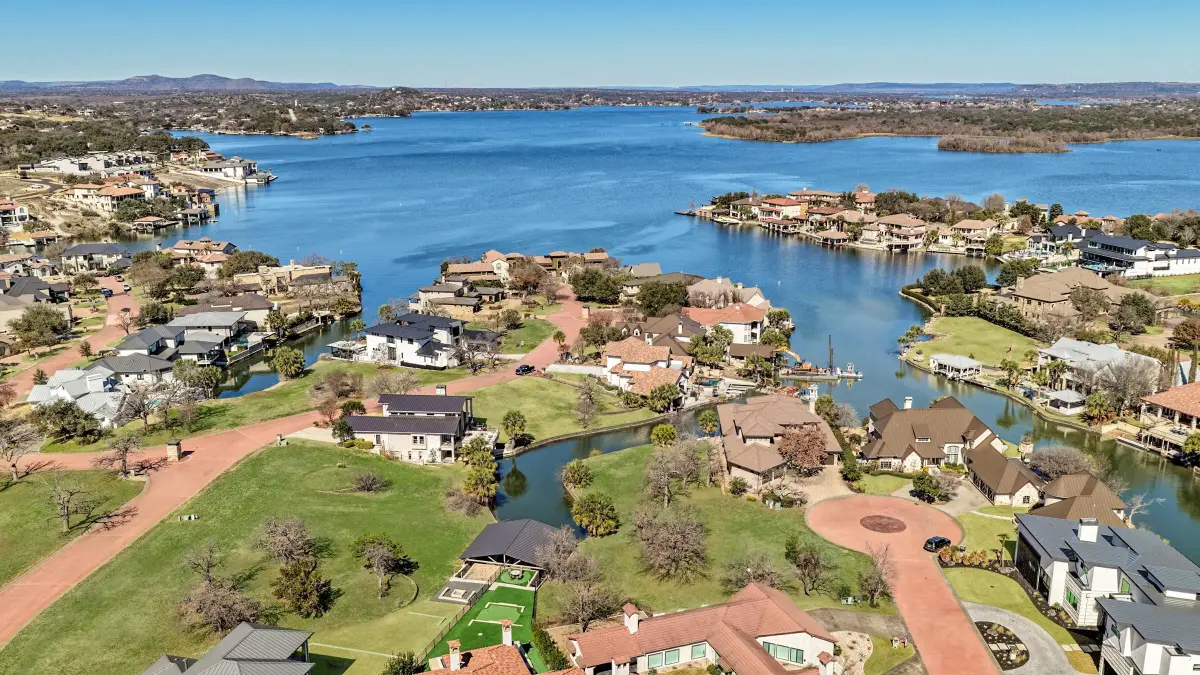 83E Applehead Island Drive, Horseshoe Bay, TX 89657 - #1