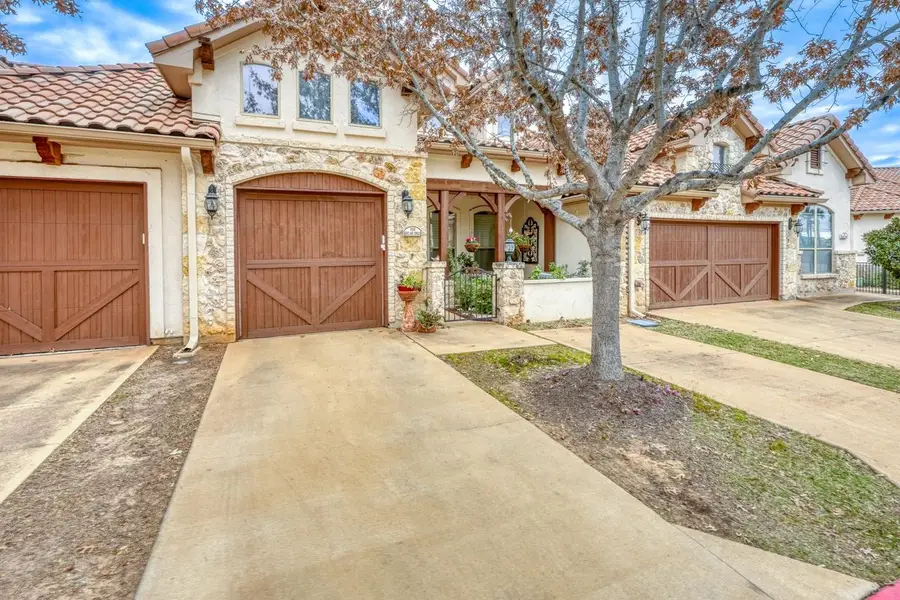 302 Enclave Circle, Horseshoe Bay, TX 78657 - #2