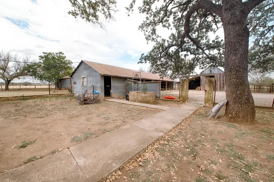 7400 Hwy 27, Comfort, TX 78013 - #2