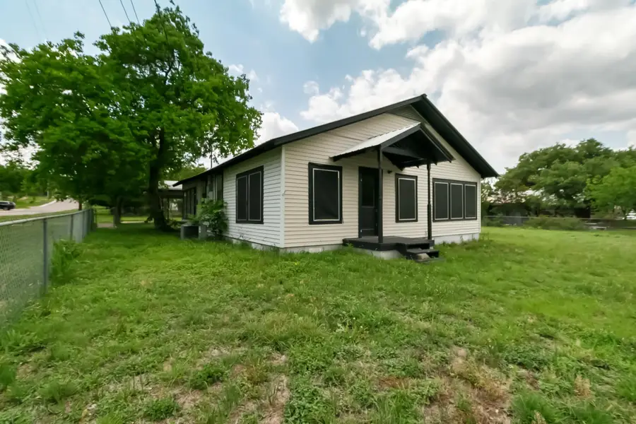 419 Avenue G Avenue, Marble Falls, TX 78654 - #2