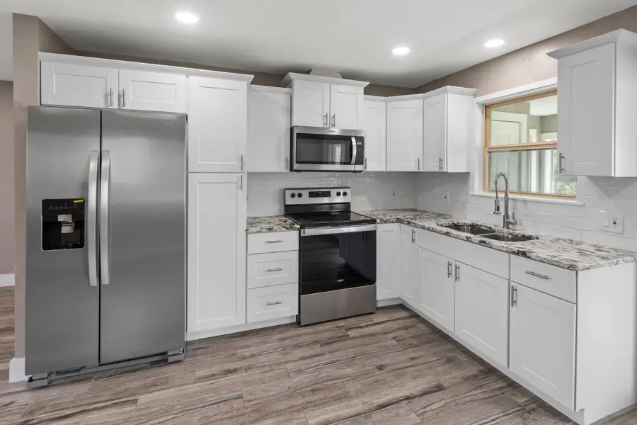 902 Sherwood Forest, Granite Shoals, TX 78654 - #3