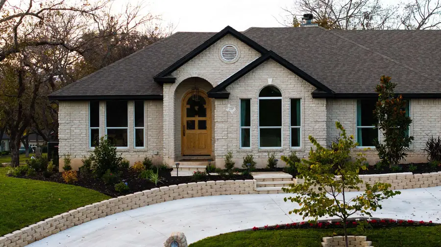 270 Chaparral Street, Meadowlakes, TX 78654 - #2