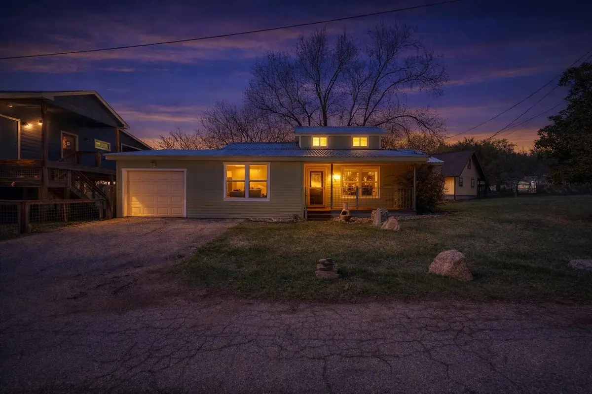 1318 Contour, Burnet, TX 78611 - #1