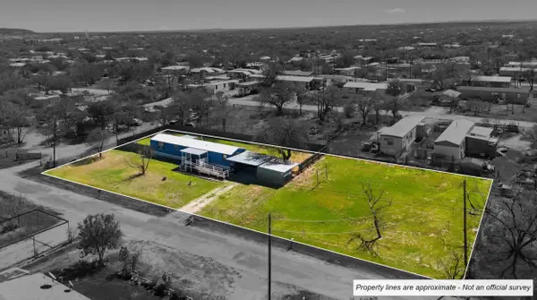 801 Anson Street, Kingsland, TX 78639