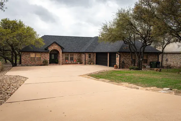105 Wallace Riddell Dr Drive, Burnet, TX 78611