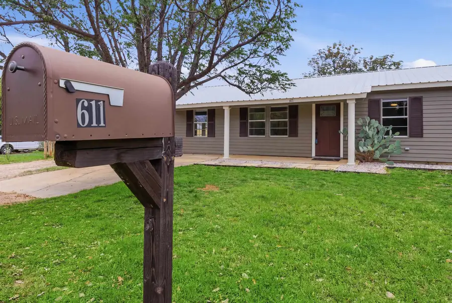 611 Pecan, Cottonwood Shores, TX 78657 - #3