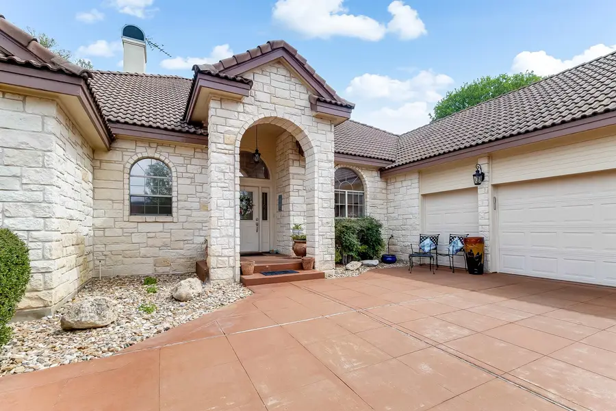 201 Lasso, Horseshoe Bay, TX 78657 - #2