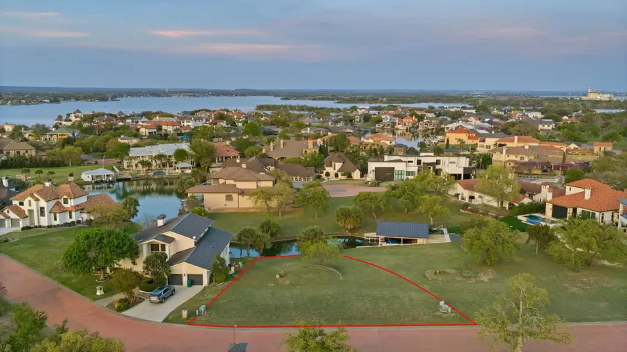 48 Applehead Island Dr, Horseshoe Bay, TX 78657 - #2
