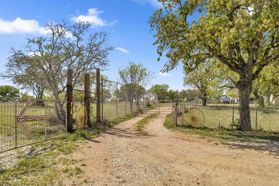 301 Wood Forest Road, Kingsland, TX 78639 - #3