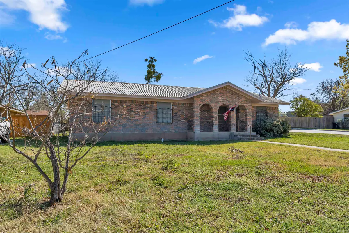 901 N Hill Street, Burnet, TX 78611 - #1