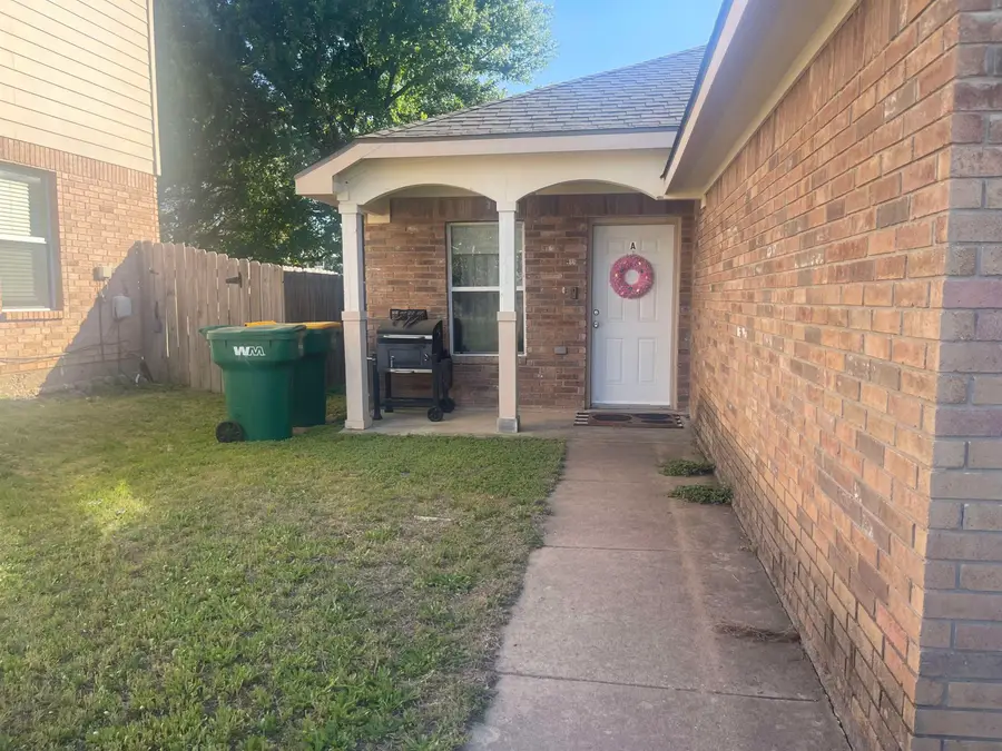 704 Claremont Parkway, Marble Falls, TX 78654 - #3