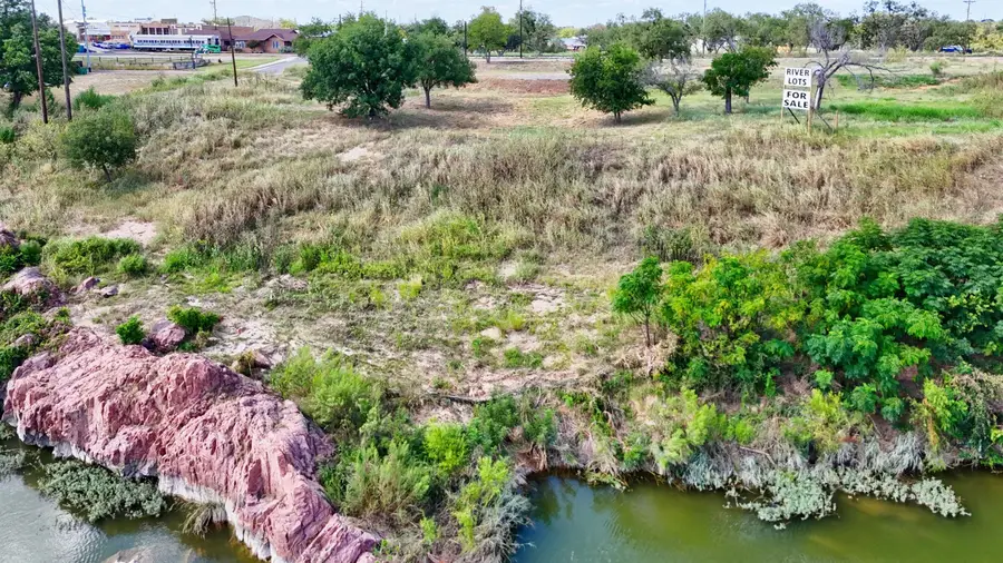 2 Walden Way, Llano, TX 78643 - #3