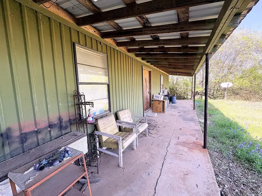 607 Lauderdale, Llano, TX 78643 - #2