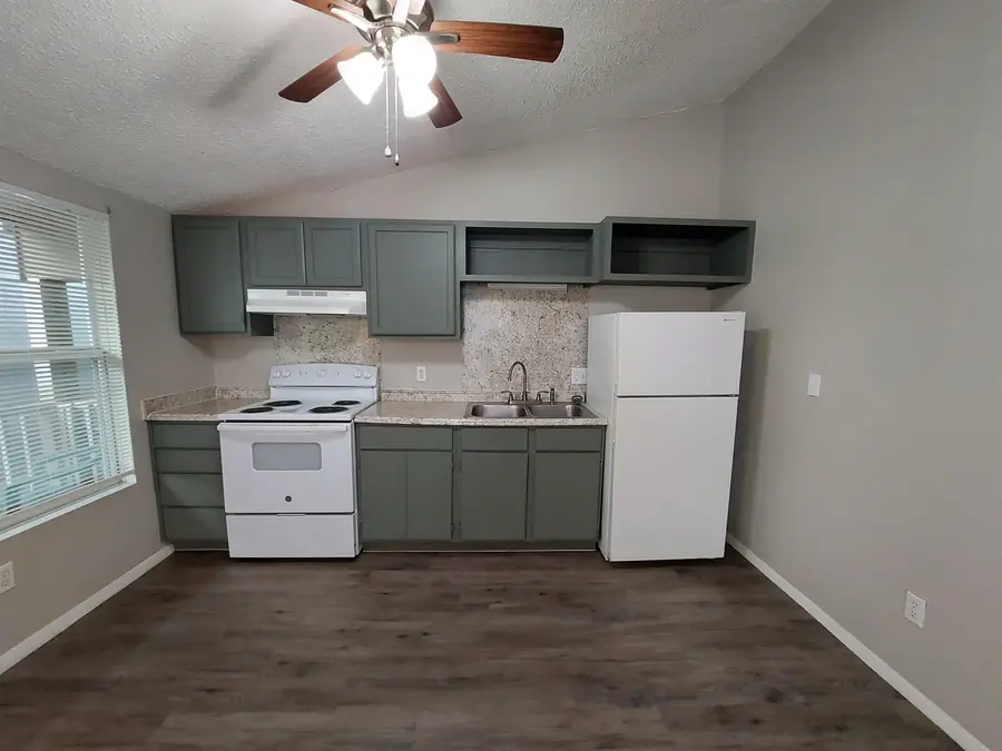 501 S Avenue N # 11, Marble Falls, TX 78654 - #2